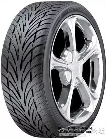 各種輪胎花紋的設計及其功能解析